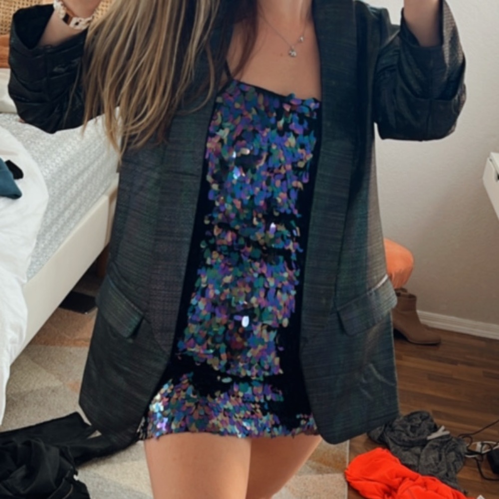 🪩 Sequin “Getaway Car” Dress — Forever 21 🪩